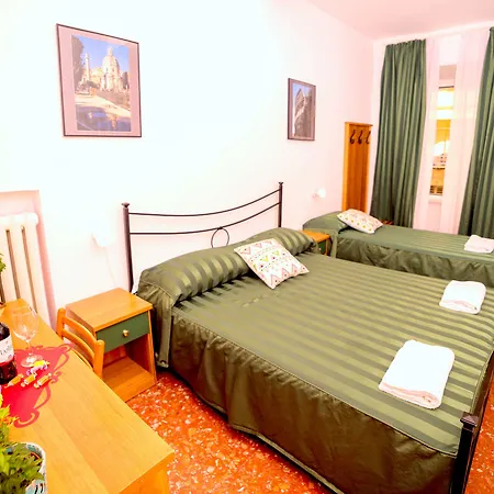 A Casa Simpatia - A Richiesta Parcheggio Gratuito !