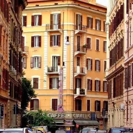 A Casa Simpatia - A Richiesta Parcheggio Gratuito ! Vendégház 2*