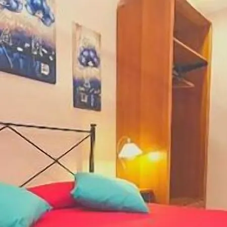 A Casa Simpatia - A Richiesta Parcheggio Gratuito ! Vendégház 2*