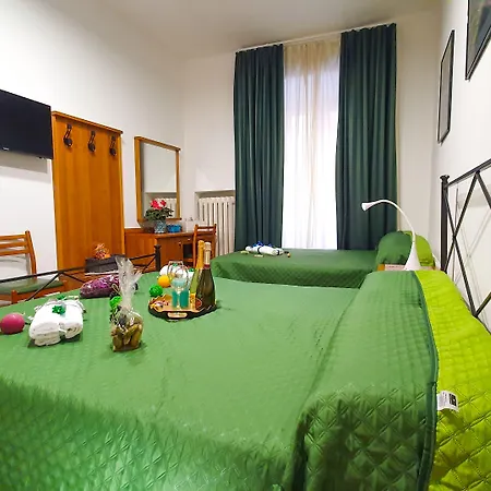 A Casa Simpatia - A Richiesta Parcheggio Gratuito ! Vendégház 2*