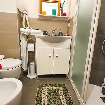 A Casa Simpatia - A Richiesta Parcheggio Gratuito ! Vendégház 2*
