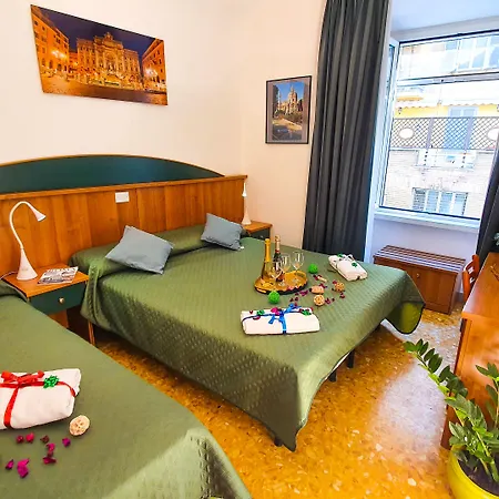 Gasthof A Casa Simpatia - A Richiesta Parcheggio Gratuito ! 2*