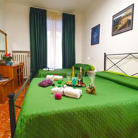 A Casa Simpatia - A Richiesta Parcheggio Gratuito ! Rome